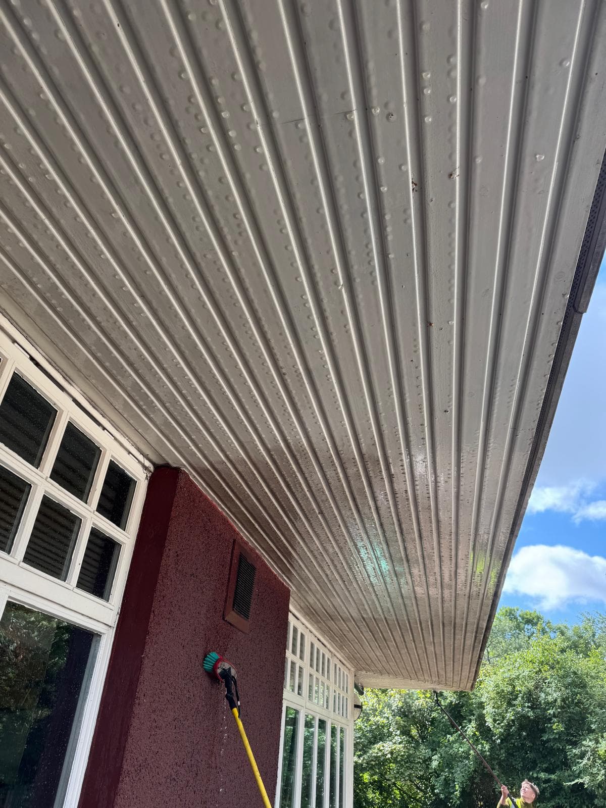 Soffit clean in progress