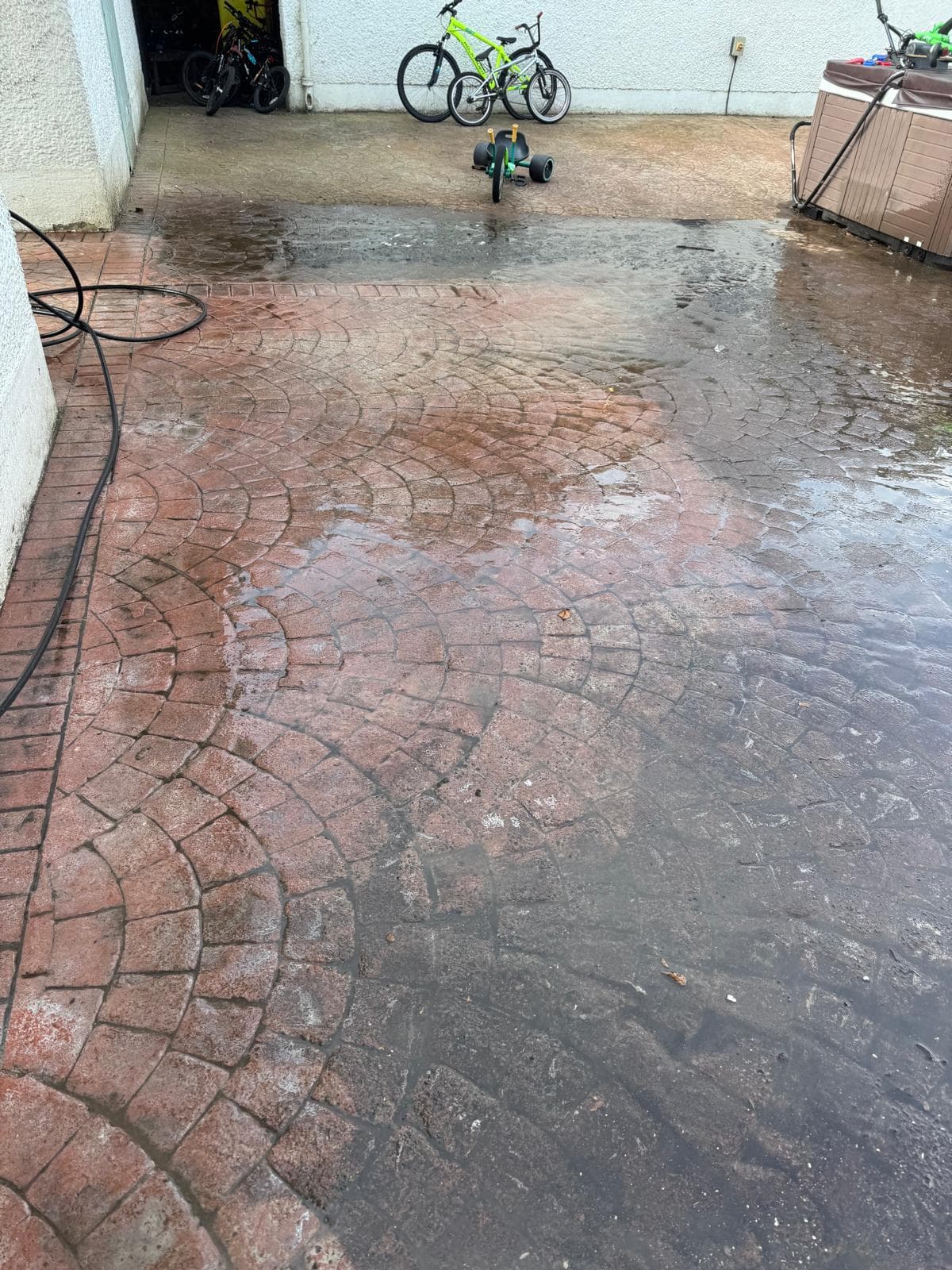 Monoblock patio after wash