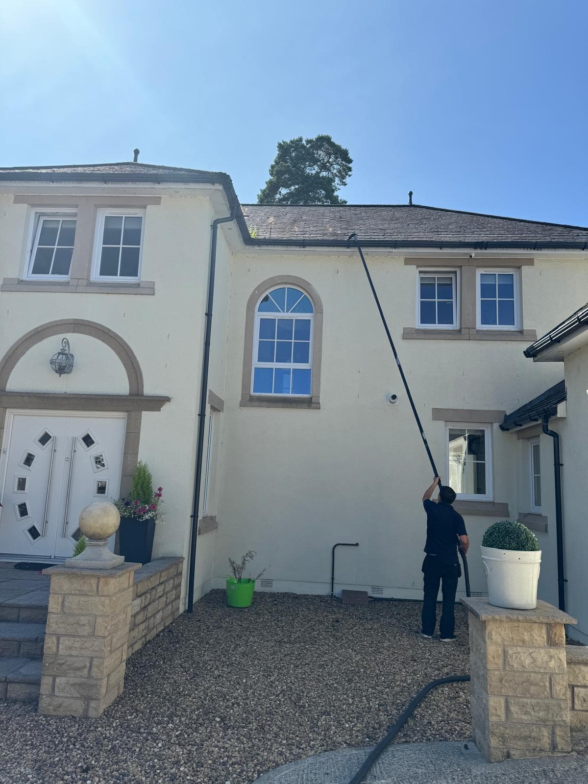 SkyVac in use on detached residential property