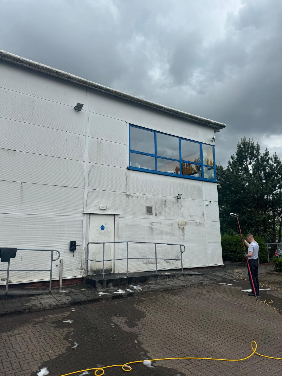 Elliot Baxter unit facade after clean